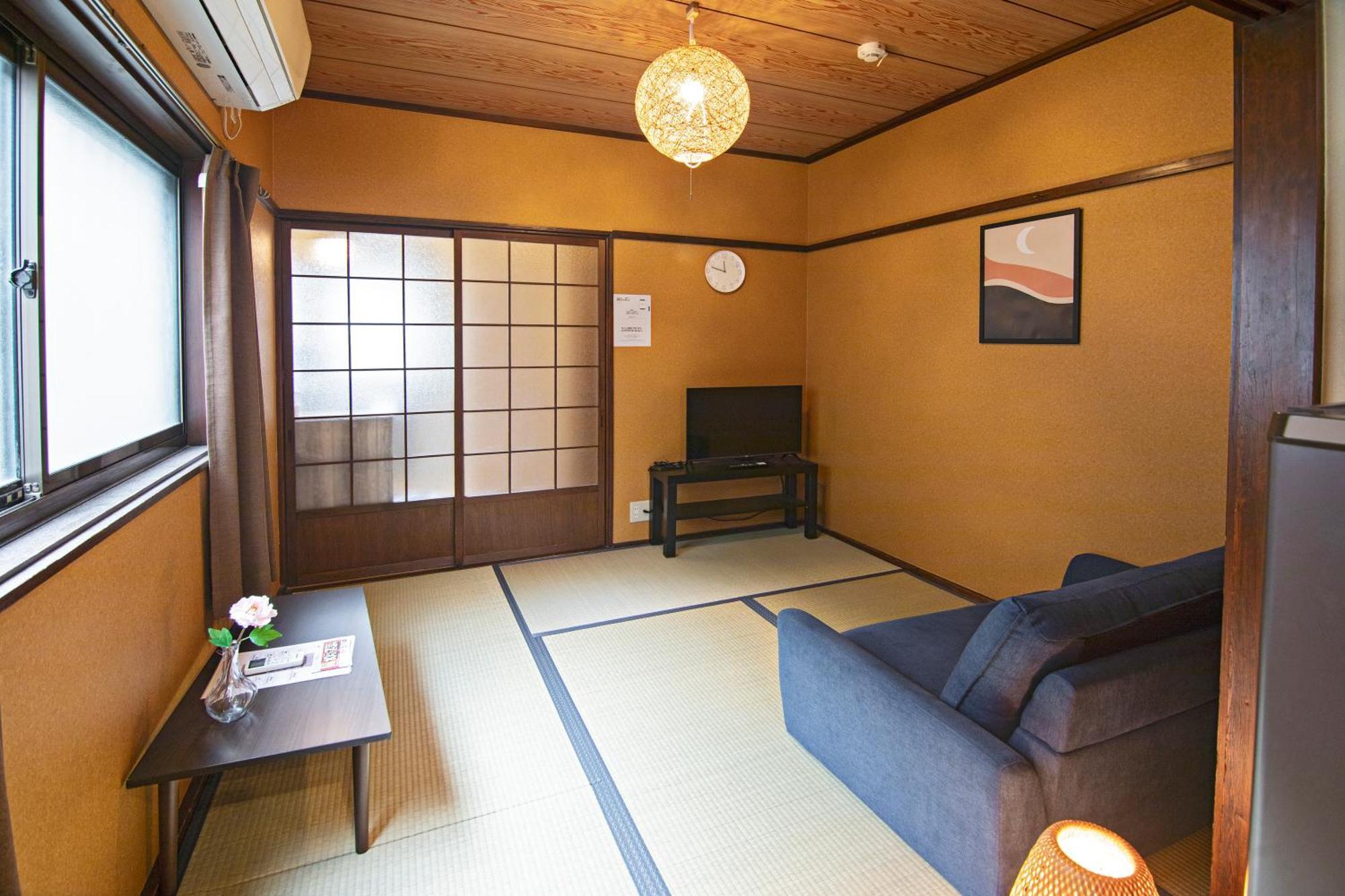 米御子美 Rooma Ōsaka Extérieur photo