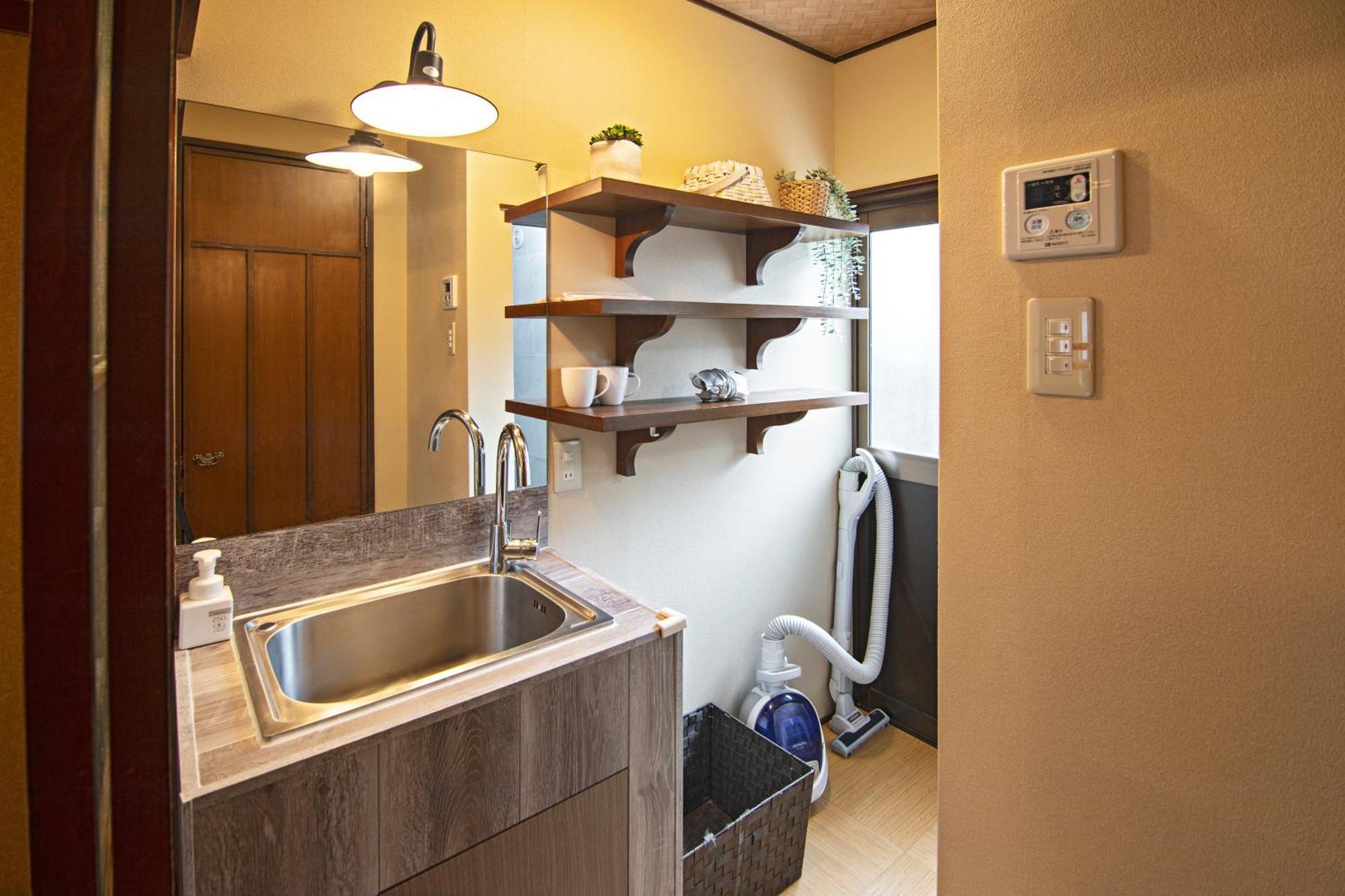 米御子美 Rooma Ōsaka Extérieur photo