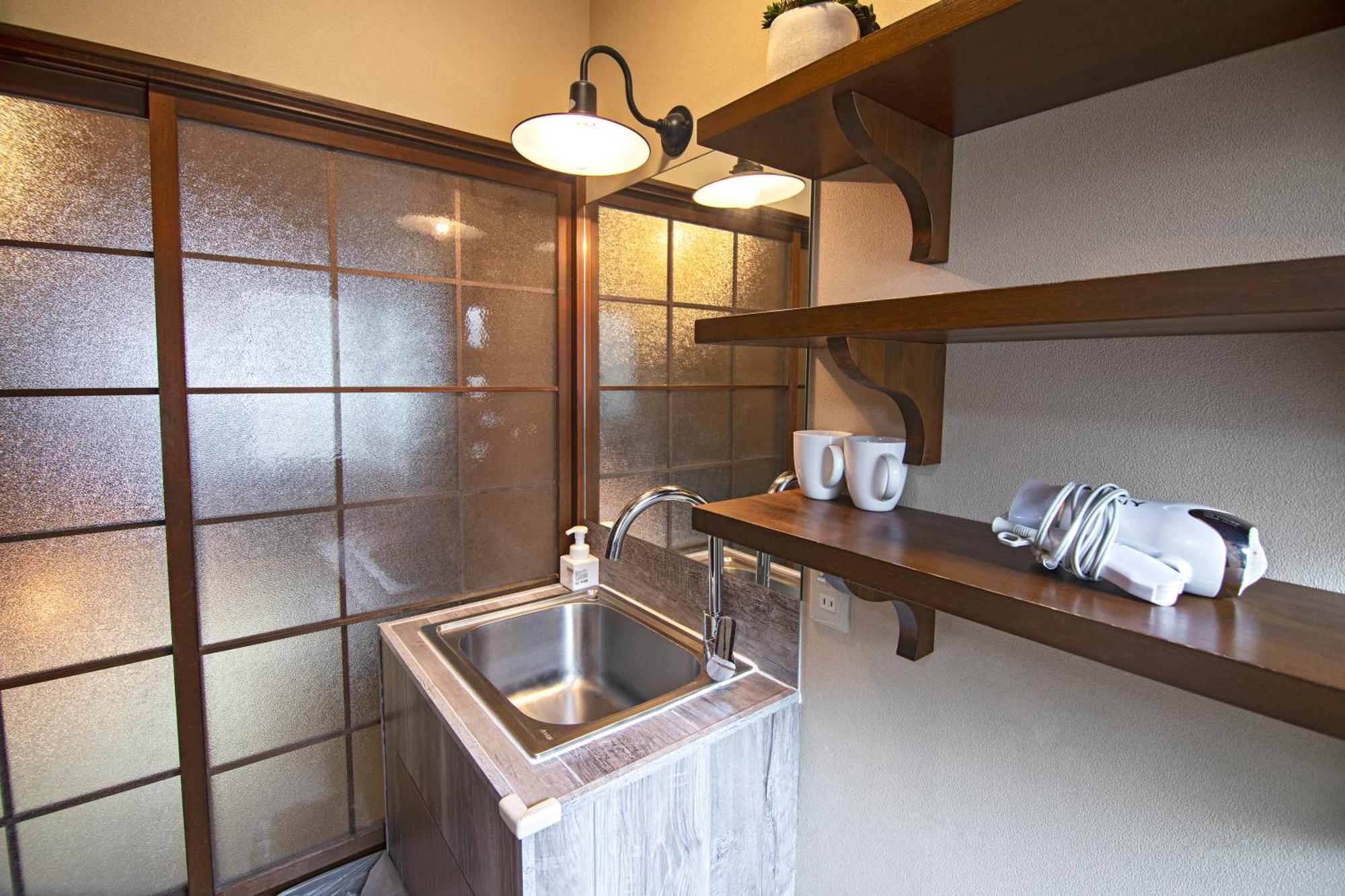 米御子美 Rooma Ōsaka Extérieur photo